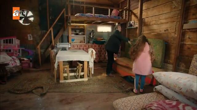 Kümesi yağmur suyu basıyor - Kardeşlerim 40. Bölüm