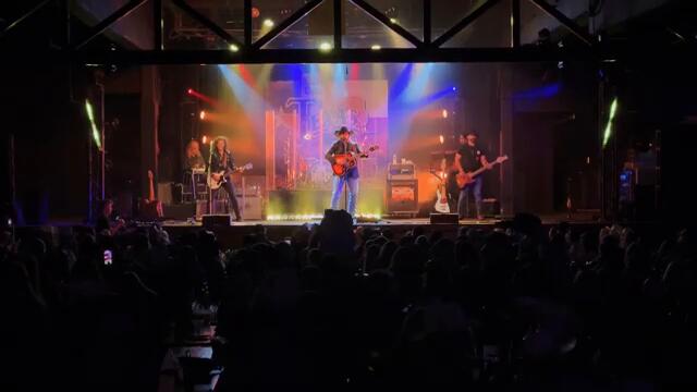Jon Wolfe - American Country Band (Live at Billy Bob's Texas Official Video)