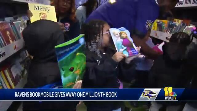 Ravens Bookmobile inspires students to read