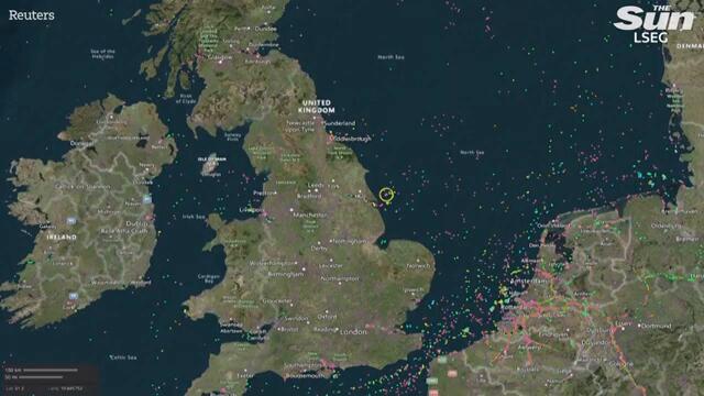 Oil tanker collision 'down to incompetence', says expert