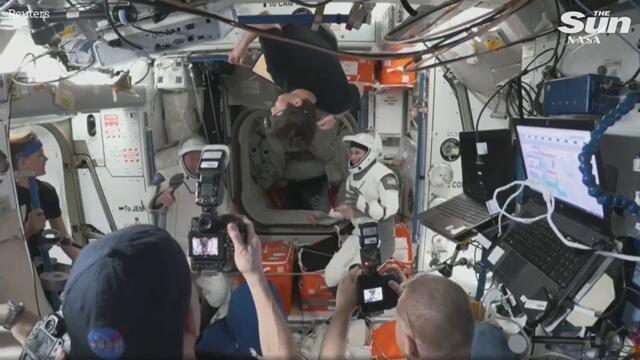 Stranded astronauts on journey back to Earth after gruelling 286 days in space