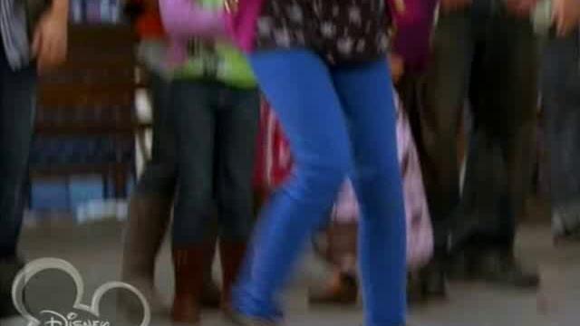 Раздвижи се 1х1 - Началото - Бг Аудио / Shake it up