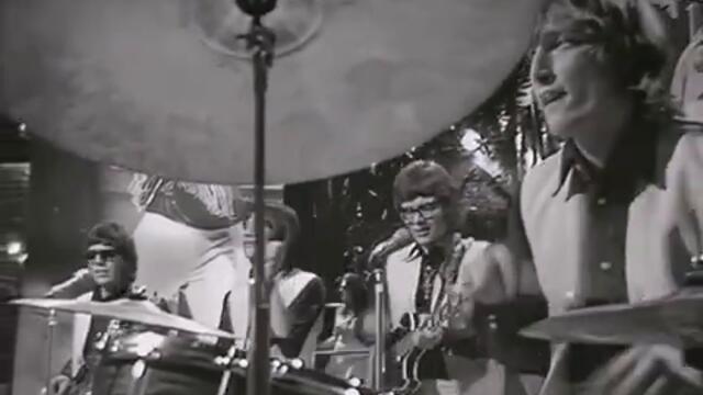 Vanity Fare {1970} - Hitchin' A Ride