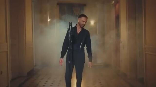 Κωνσταντίνος Χριστοφόρου & Έλενα Παπαρίζου - Λατρεύω (Official Music Video)