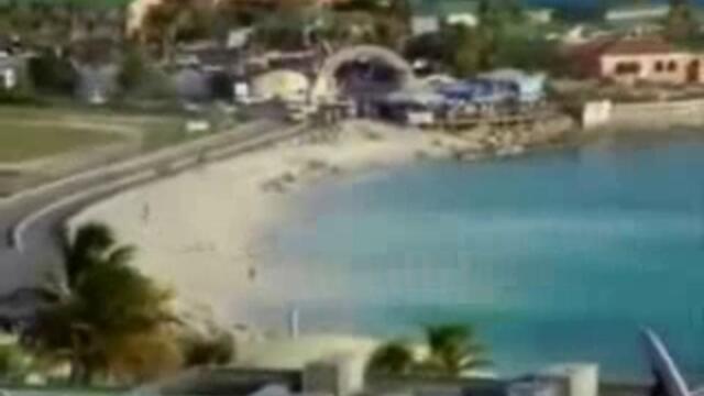 Aircraft Incidents Crashes - YouTube