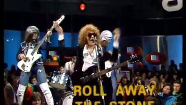 Mott The Hoople (1974) - Roll Away The Stone