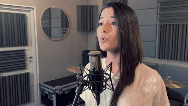 Пламена Бенова - Остани _ Stay (Official 4K Video)