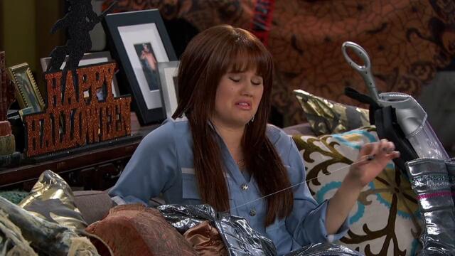 Джеси - Стенание (Хелоуин) (Сезон 2 Епизод 1) (БГ Аудио)