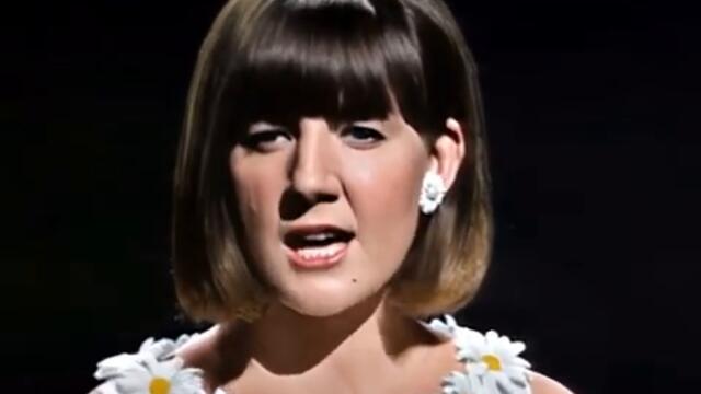 Cilla Black (1964) - You're My World